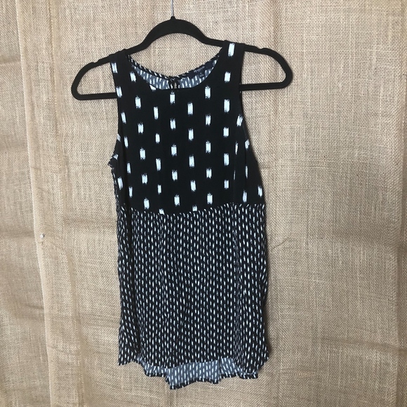 Madewell Tops - Madewell Sunbask Tank SZ S Black Side Slits Dots